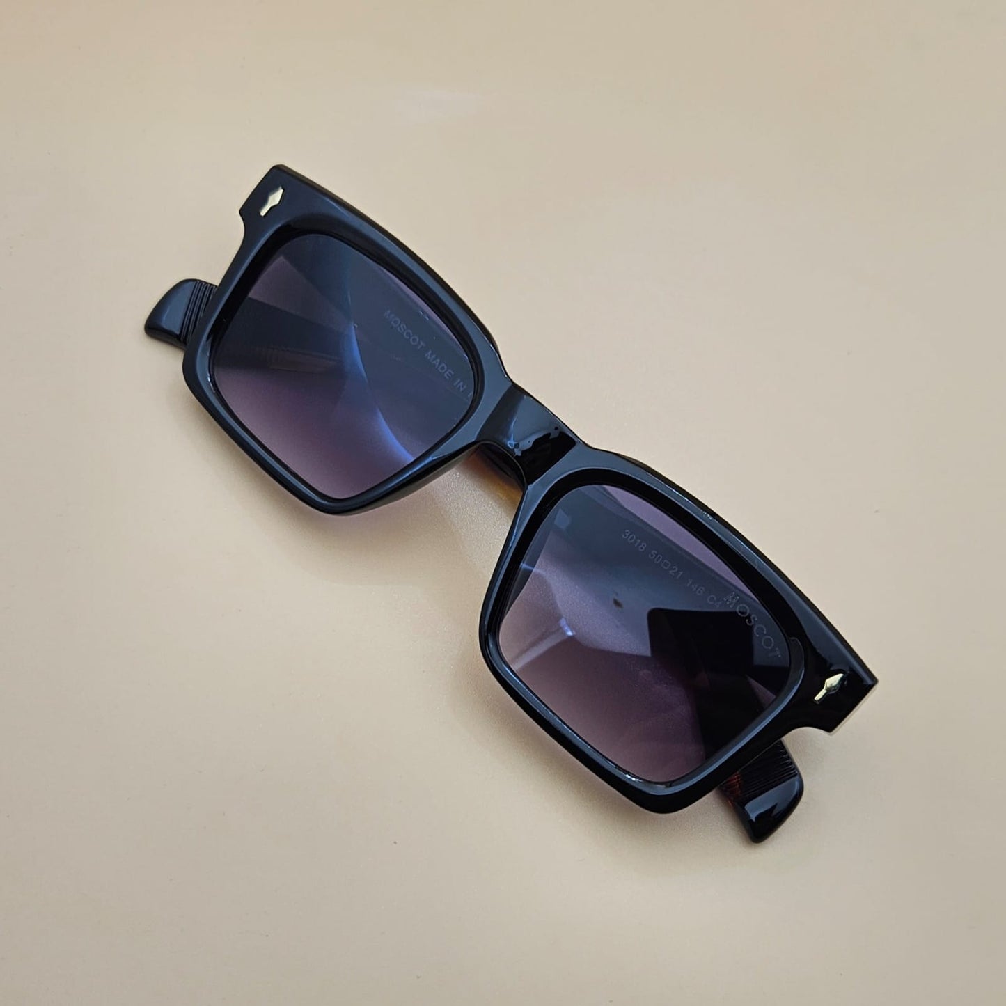 Lunettes de soleil : Moscot M-5065 Noir