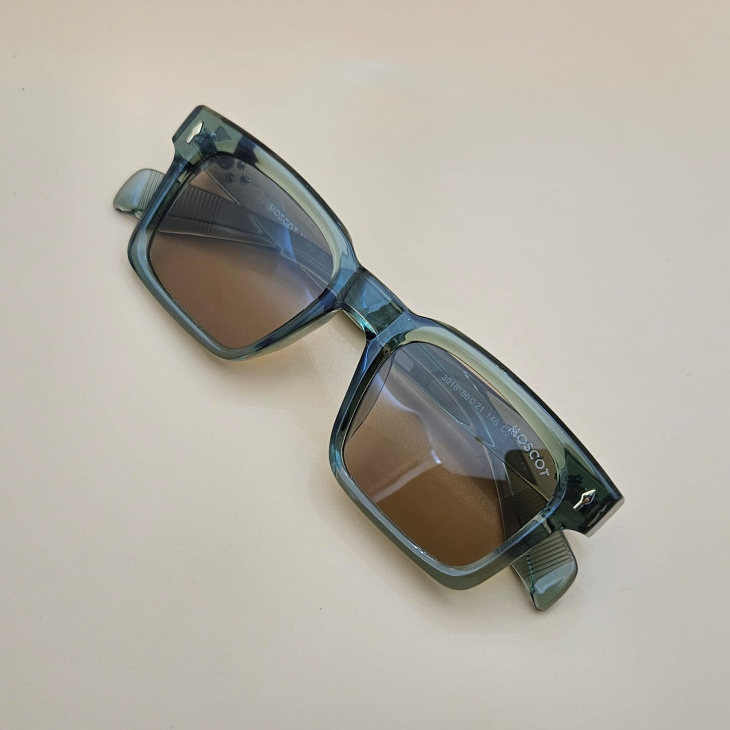 Lunettes de soleil : Moscot M-5065 Green